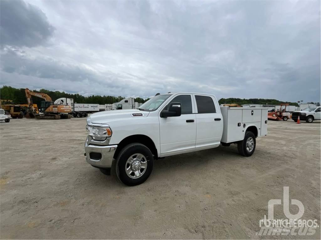 RAM 2500 Komunálne / Multi-úžitkové vozidlá