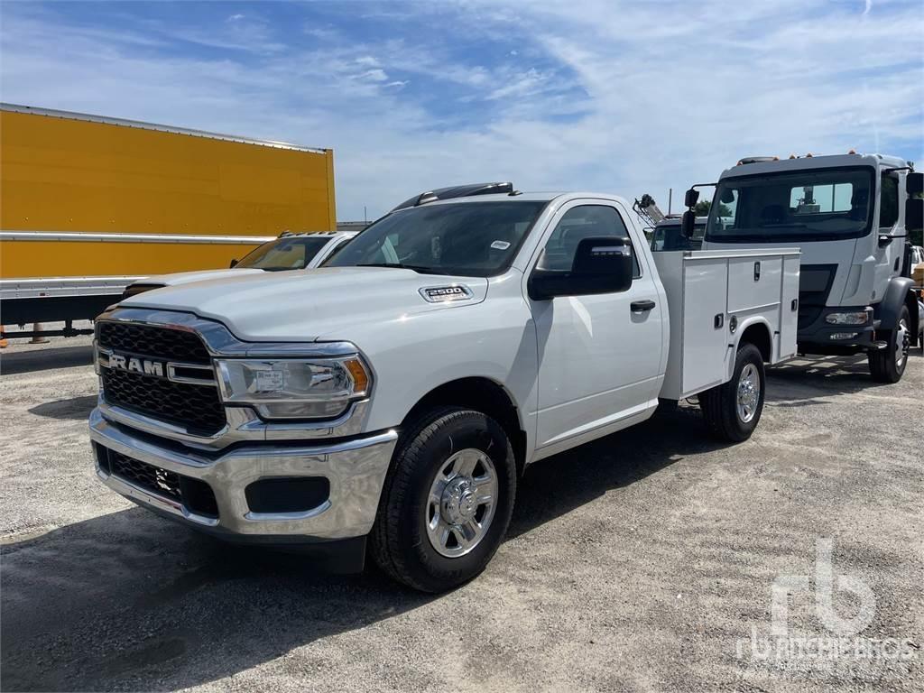 RAM 2500 Komunálne / Multi-úžitkové vozidlá
