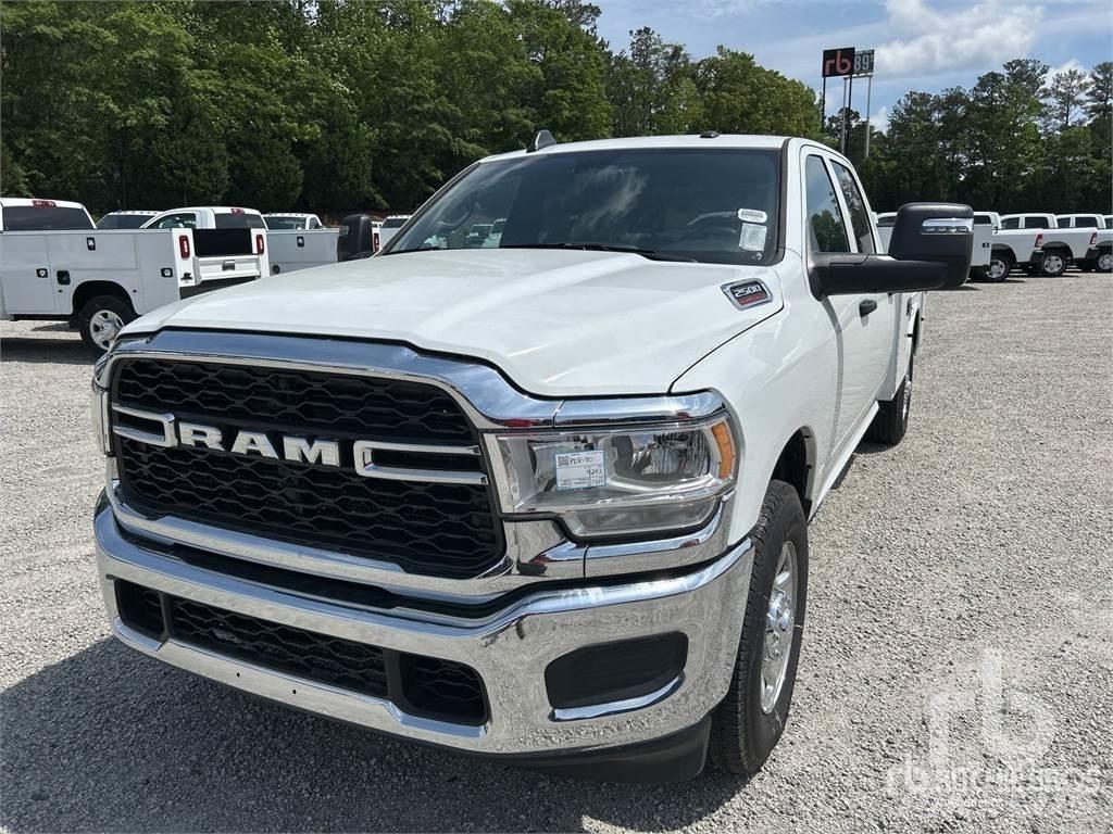 RAM 2500 Komunálne / Multi-úžitkové vozidlá
