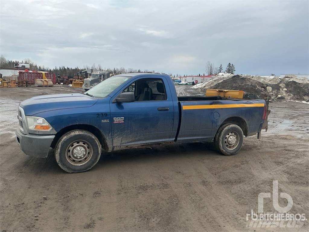RAM 2500 Nakladacia/sklápacia bočnica