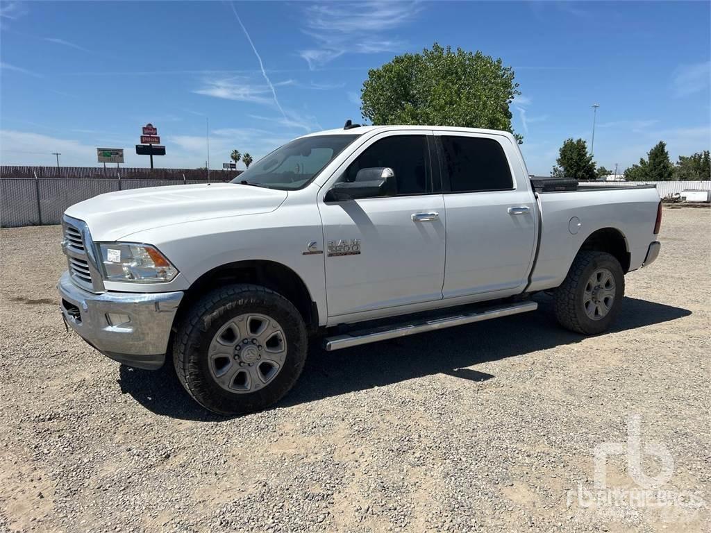 RAM 2500 Nakladacia/sklápacia bočnica