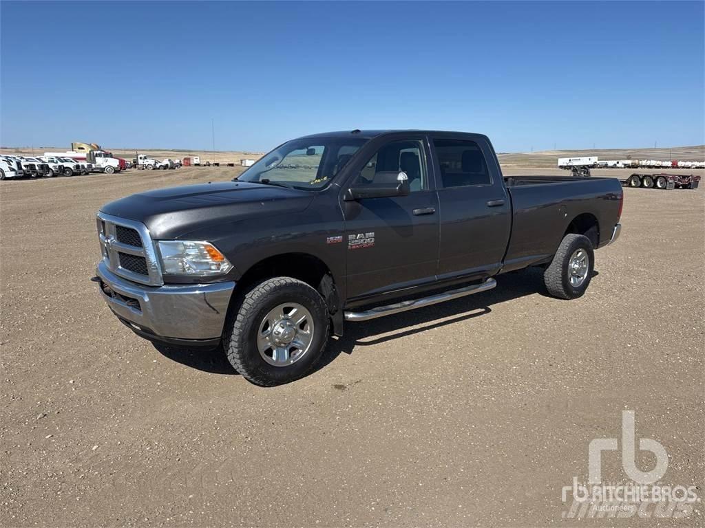 RAM 2500 Nakladacia/sklápacia bočnica