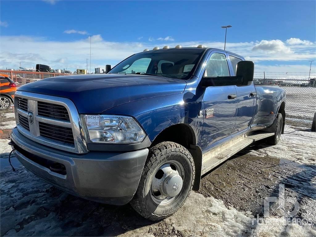 RAM 3500 Nakladacia/sklápacia bočnica