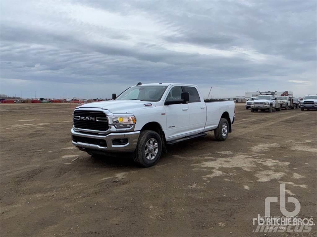 RAM 3500 Nakladacia/sklápacia bočnica