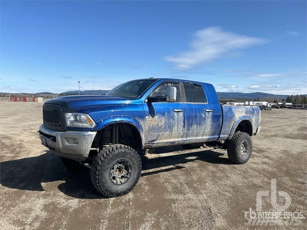 RAM 3500 Nakladacia/sklápacia bočnica