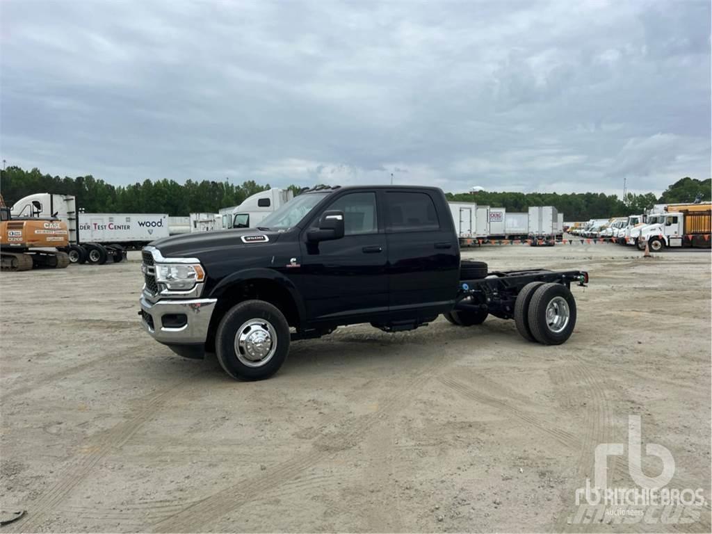 RAM 3500 Nákladné vozidlá bez nadstavby