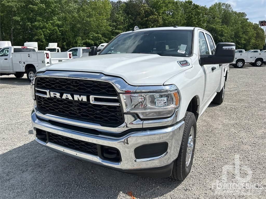RAM 3500 Komunálne / Multi-úžitkové vozidlá