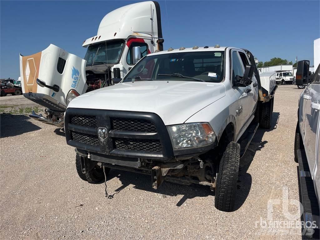RAM 5500 Valník s navijakom