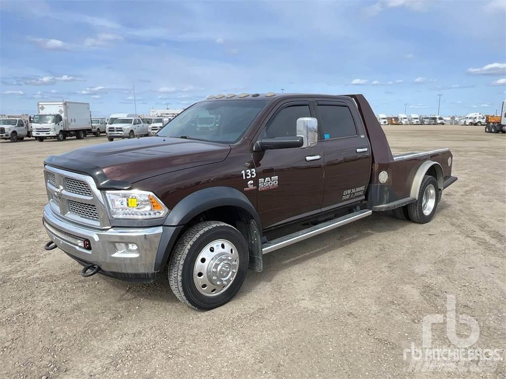 RAM 5500HD Plošinové nákladné automobily/nákladné automobily so sklápacími bočnicami