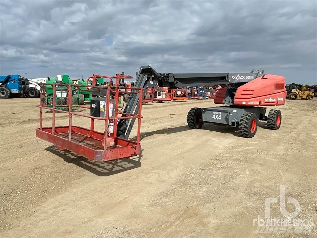 SkyJack SJ45T Kĺbové plošiny