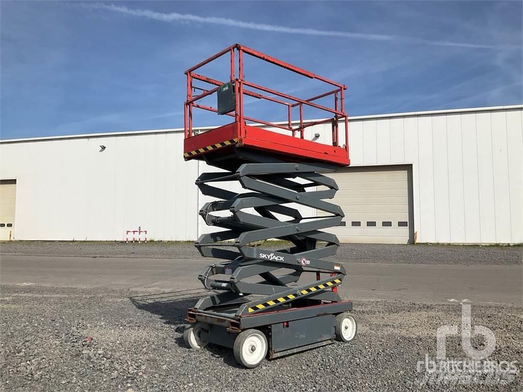 SkyJack SJ4632 Nožnicové zdvíhacie plošiny