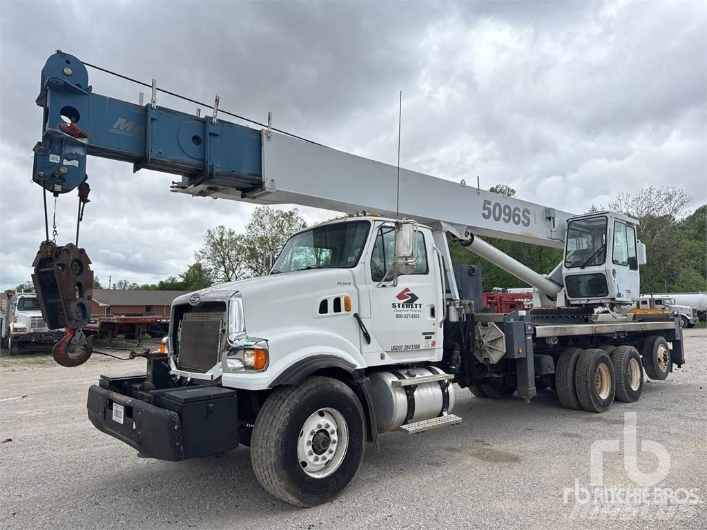 Sterling L9500 Autožeriavy, hydraulické ruky