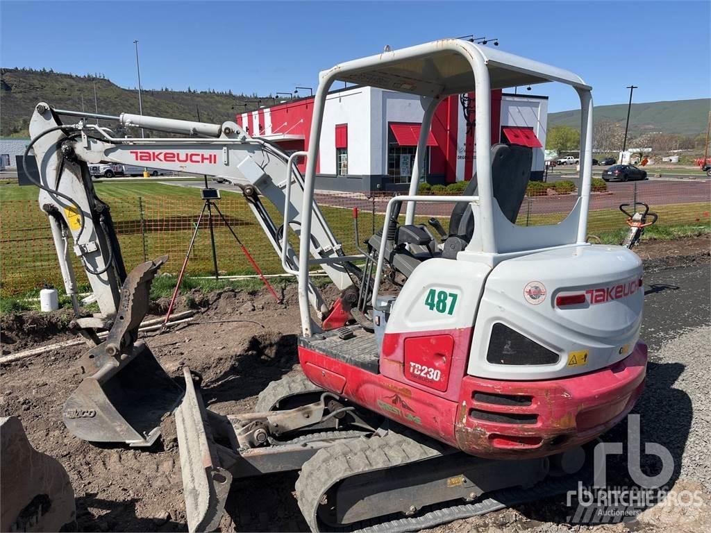 Takeuchi TB230 Mini rýpadlá < 7t