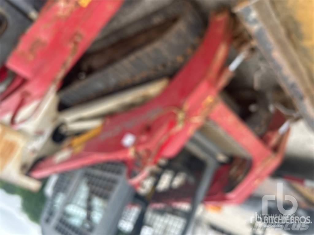 Takeuchi TL10 Šmykom riadené nakladače