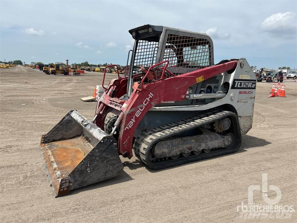 Takeuchi TL12R2 Šmykom riadené nakladače