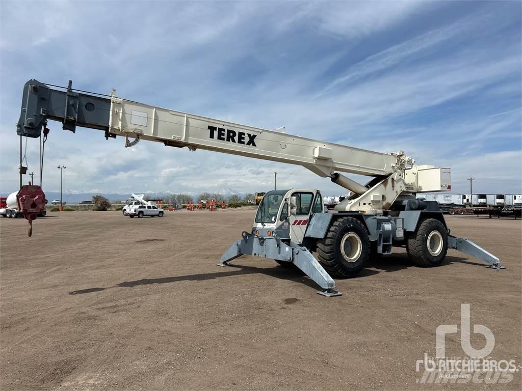 Terex CD225 Žeriavy pre ťažký terén