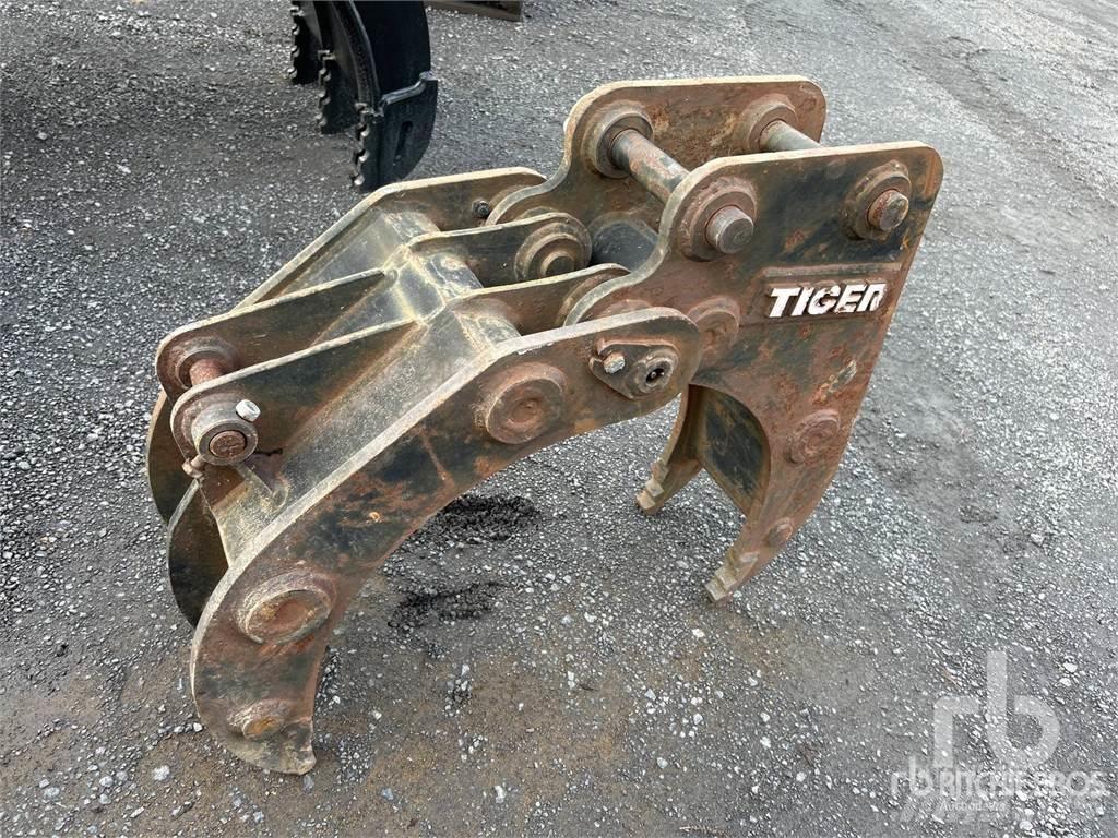 Tiger TRG420 Drapáky