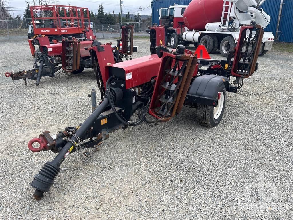 Toro 2700 Komunálna technika - ostatné