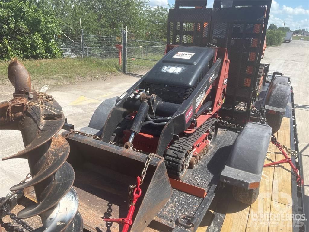Toro TX427 Šmykom riadené nakladače