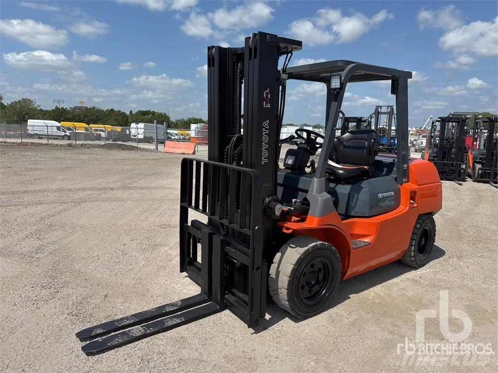 Toyota 7FDU35 Dieselové vozíky
