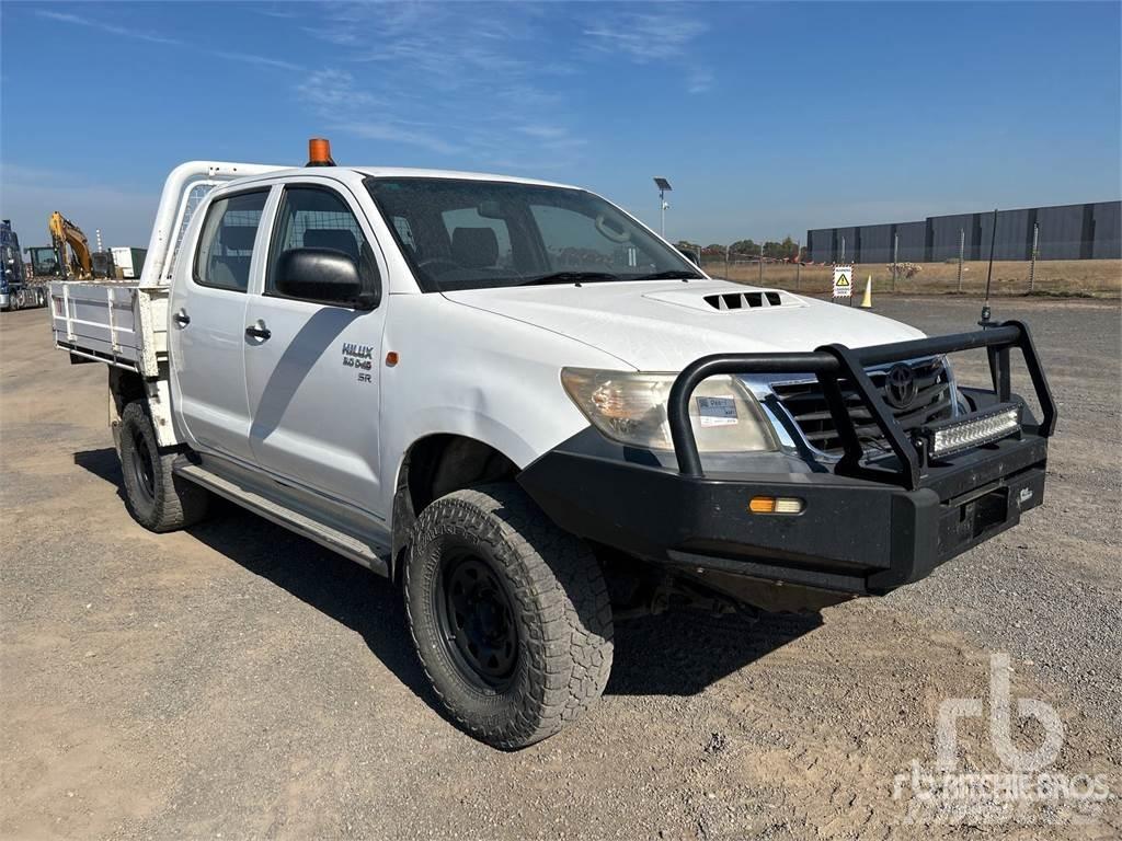 Toyota HILUX Nakladacia/sklápacia bočnica