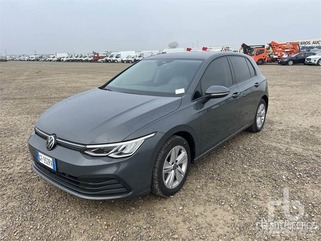 Volkswagen GOLF Automobily