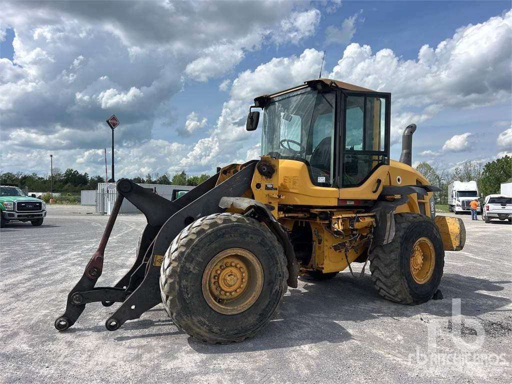 Volvo L90G Kolesové nakladače