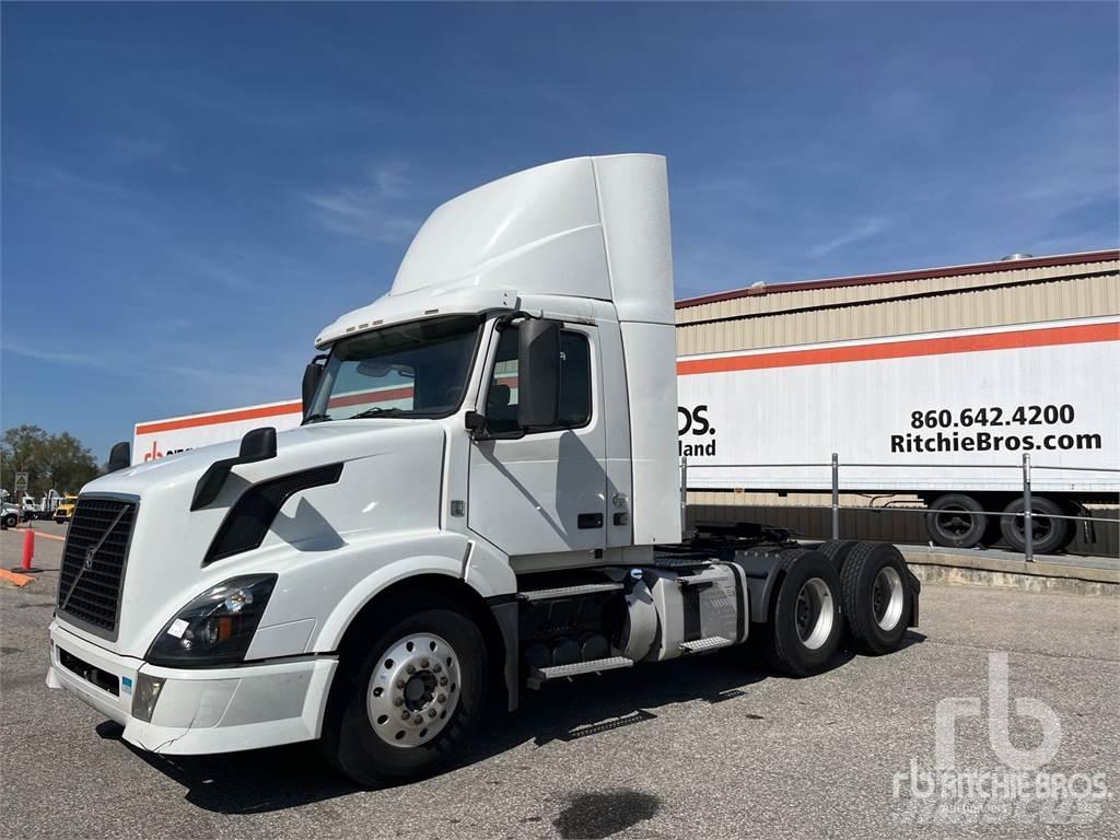 Volvo VNL Ťahače