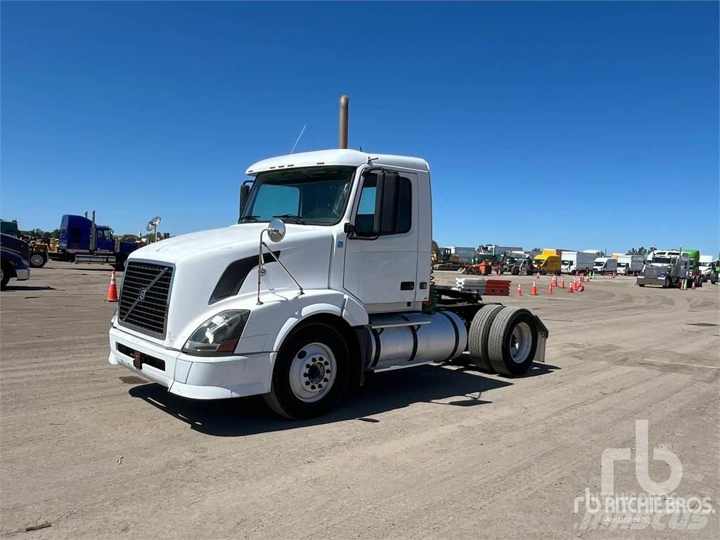 Volvo VNL300 Ťahače