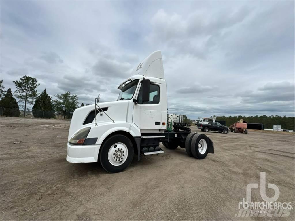 Volvo VNL300 Ťahače
