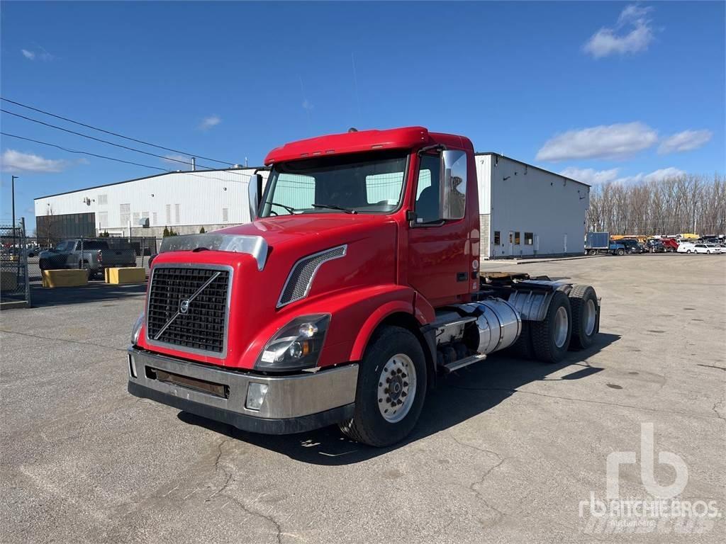 Volvo VNL64T Ťahače