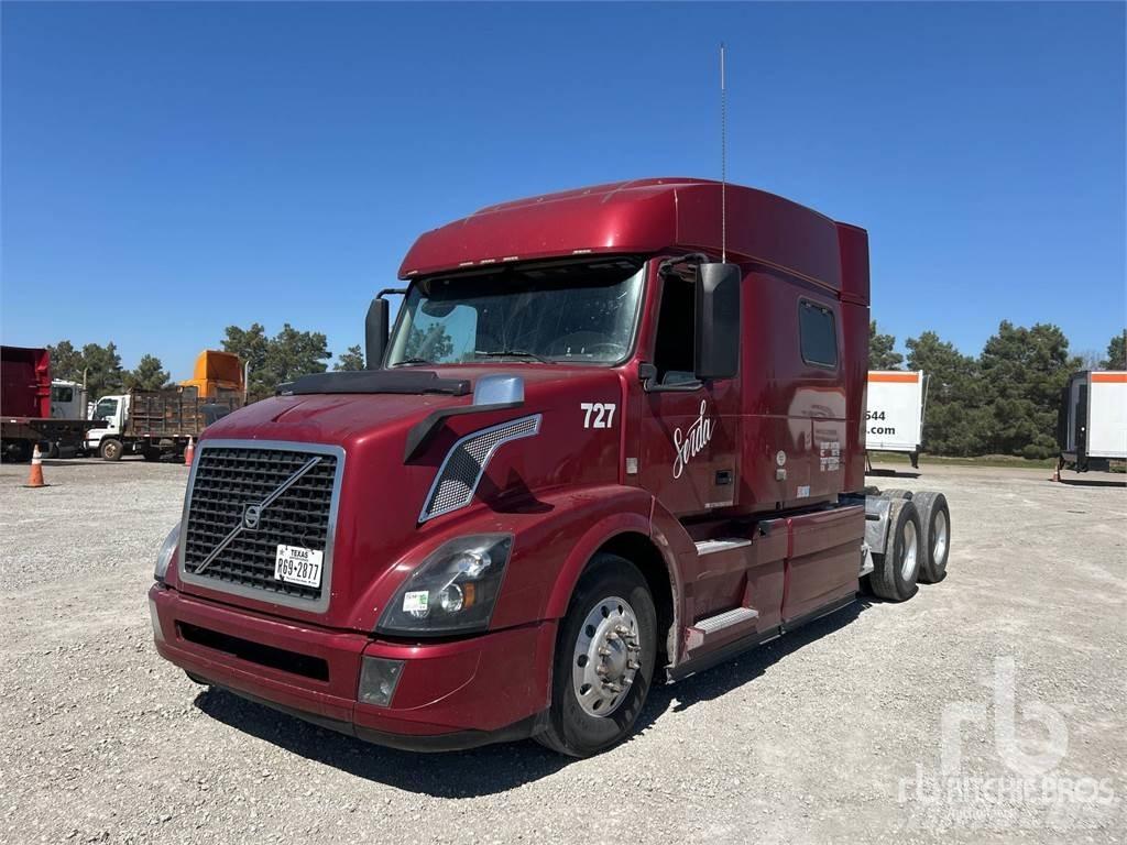 Volvo VNL740 Ťahače
