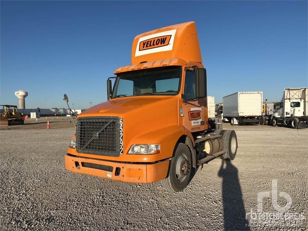 Volvo VNM200 Ťahače
