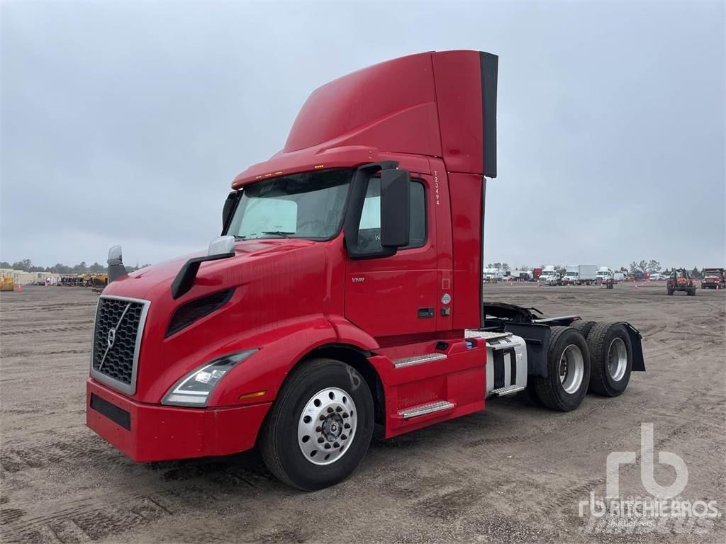 Volvo VNR300 Ťahače