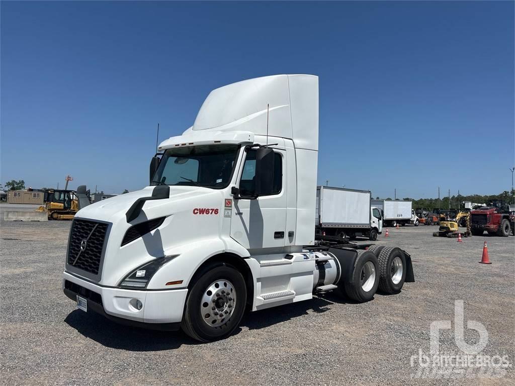 Volvo VNR64300 Ťahače