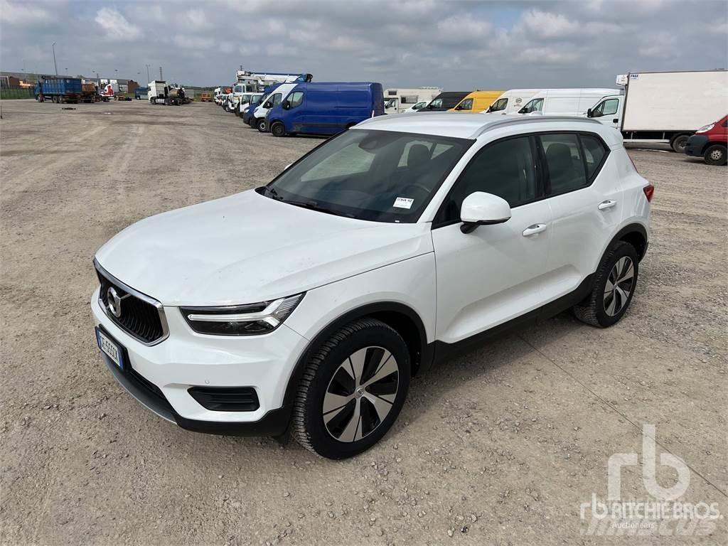 Volvo XC40 Nakladacia/sklápacia bočnica