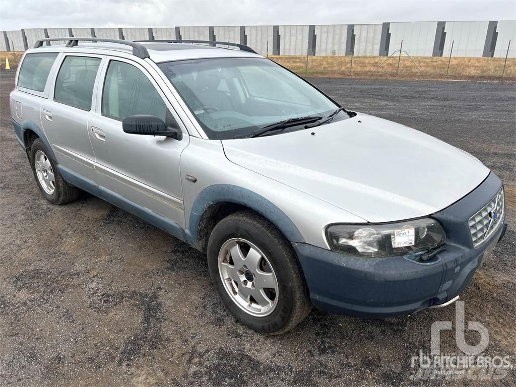 Volvo XC70 Automobily