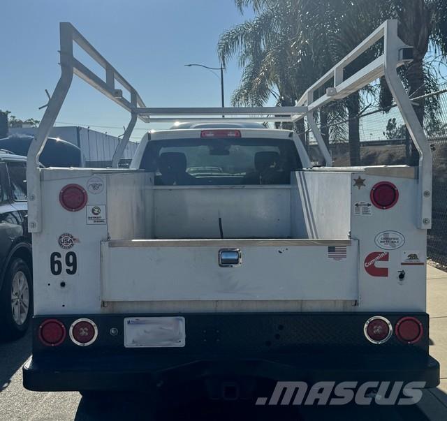 Dodge Ram 2500 Vyslobodzovacie vozidlá