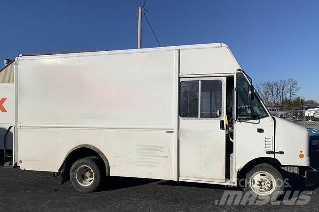 Ford E350 Skriňová nadstavba