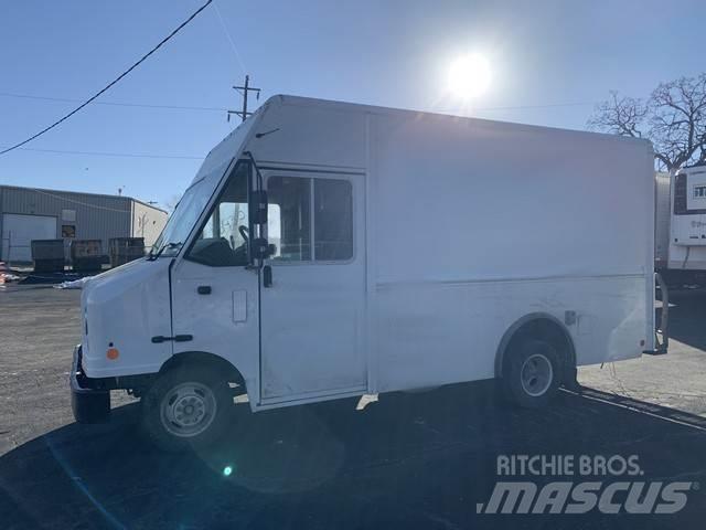 Ford E350 Skriňová nadstavba