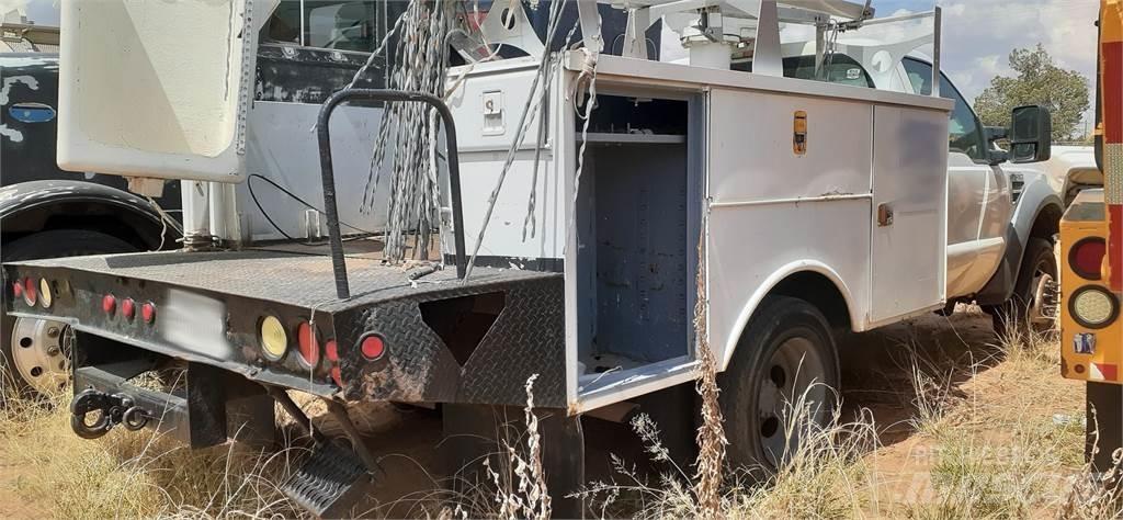 Ford F - 450 Ďalšie nákladné vozidlá