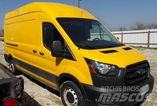 Ford Transit 250 Ďalšie nákladné vozidlá