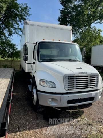 Freightliner M2 Skriňová nadstavba