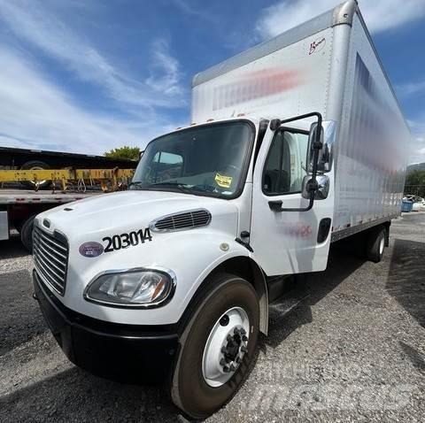 Freightliner M2 Skriňová nadstavba