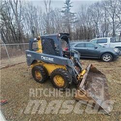 John Deere 320D Šmykom riadené nakladače