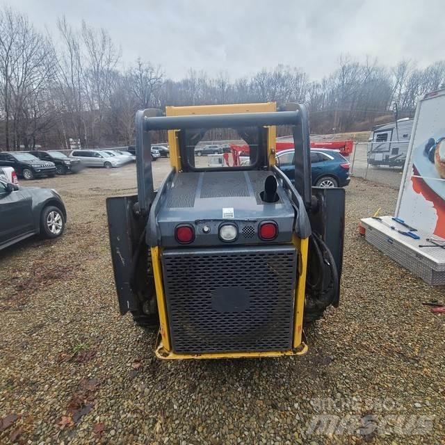 John Deere 320D Šmykom riadené nakladače