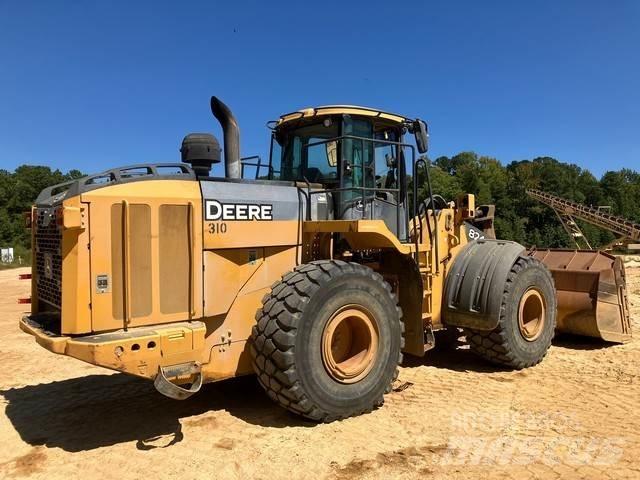 John Deere 824K Kolesové nakladače