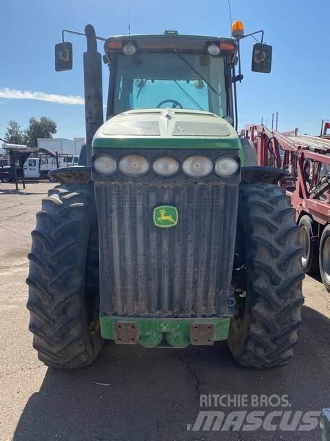 John Deere 8430 Traktory