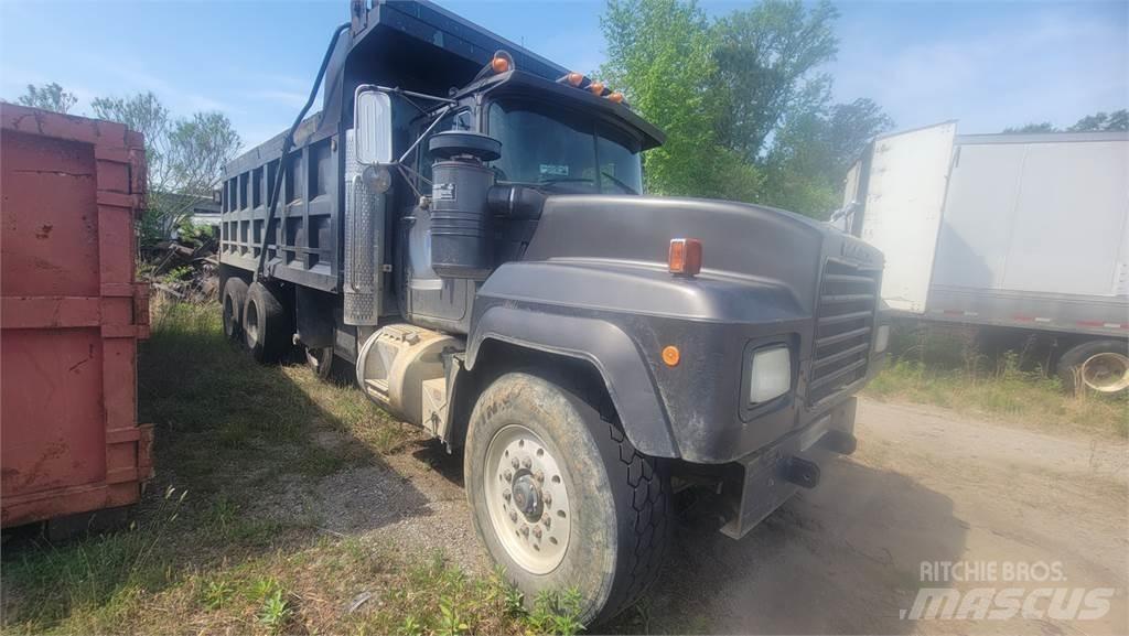 Mack RD6885 Sklápače
