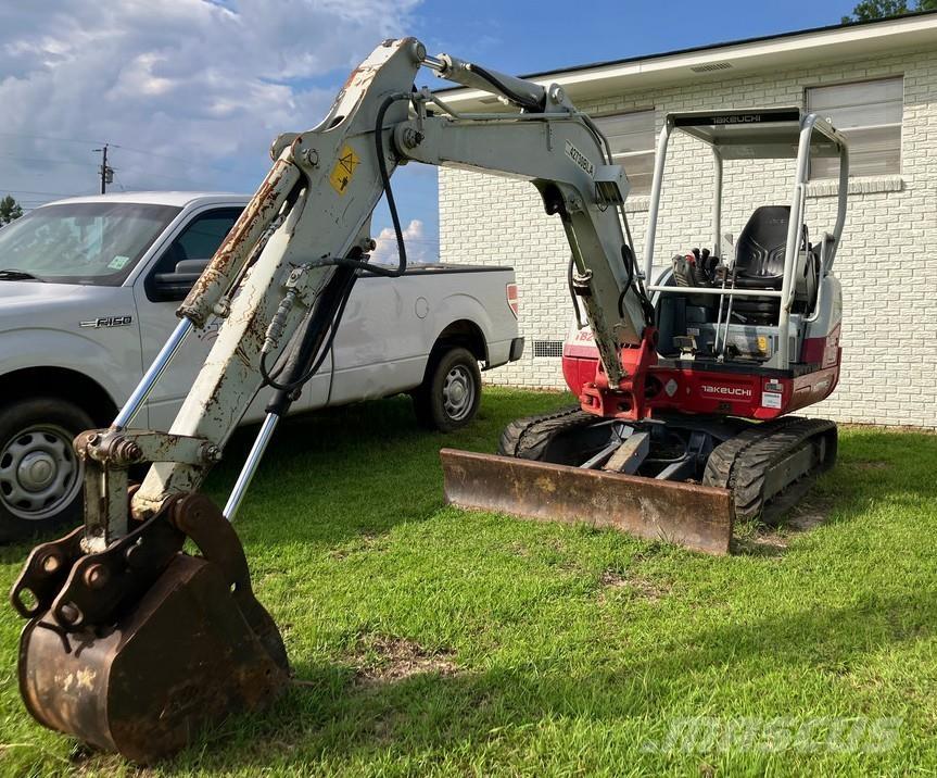 Takeuchi TB240 Midi rýpadlá 7 t - 12 t